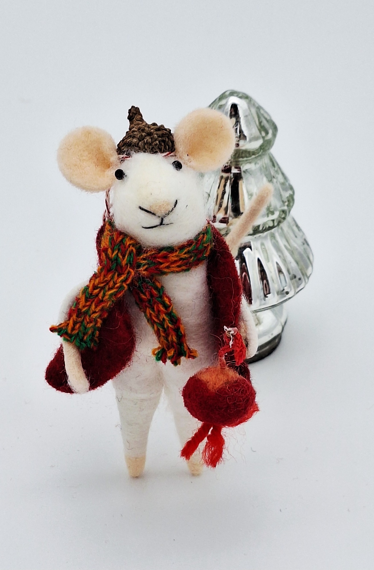Felt Mouse with Lantern Decoration